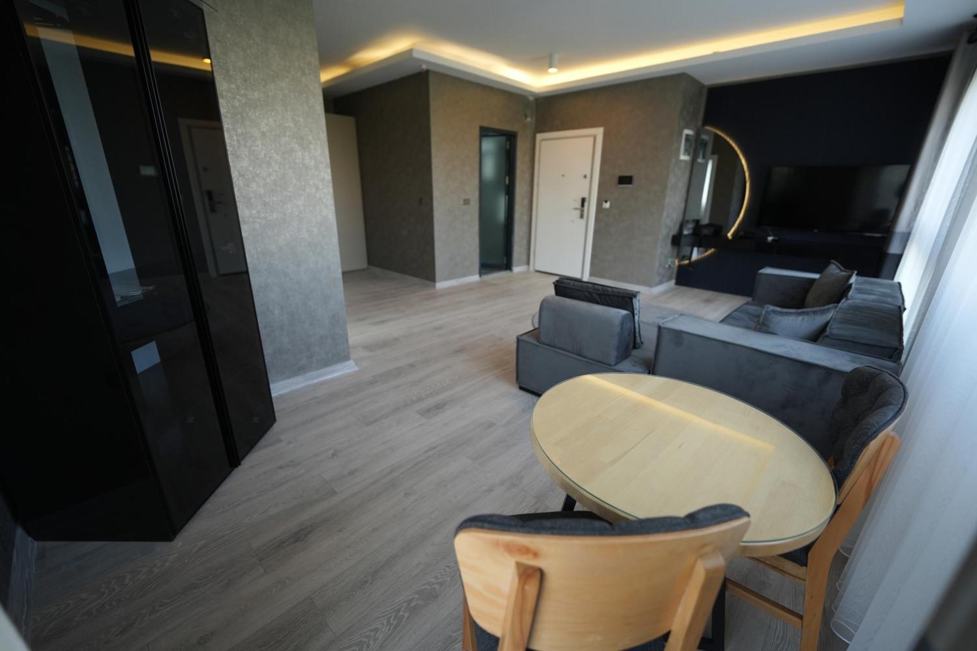Marlen Hotel Bayrakli Esmirna Exterior foto